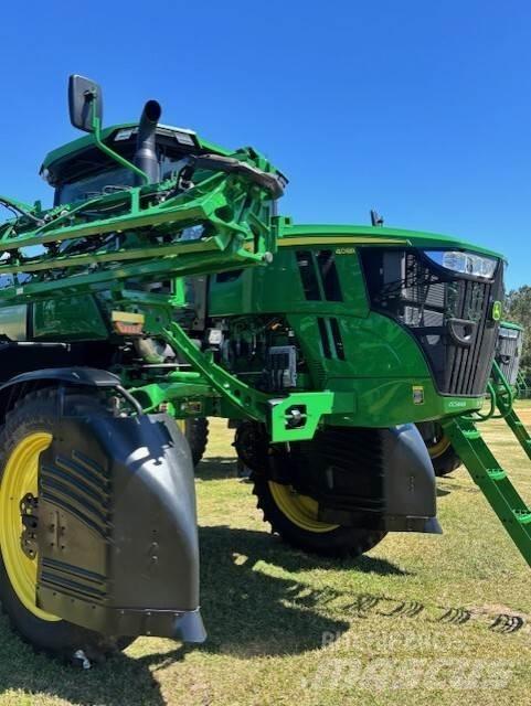 John Deere 408R Trailed sprayers