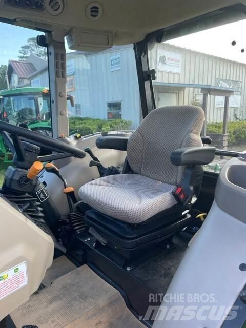 John Deere 5067E Tractors