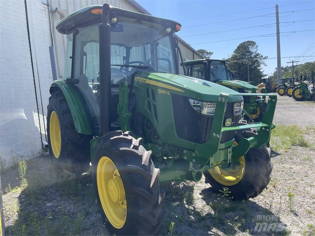 John Deere 5067E Tractors