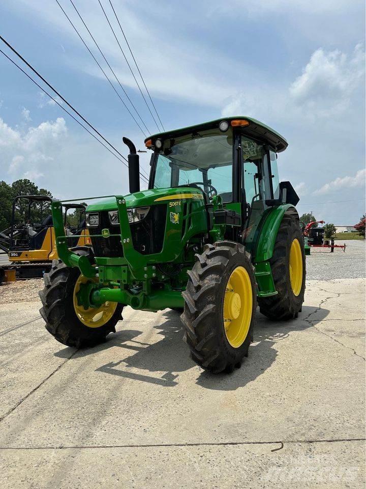 John Deere 5067E Tractors