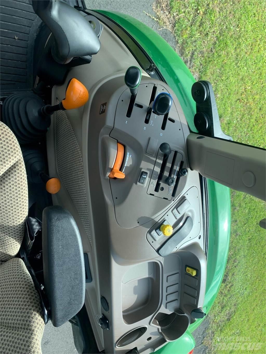 John Deere 5090E Tractors