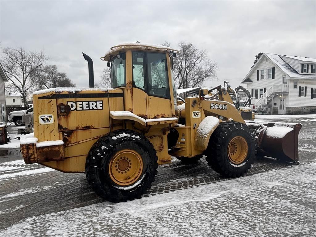 John Deere 544H Wheel loaders