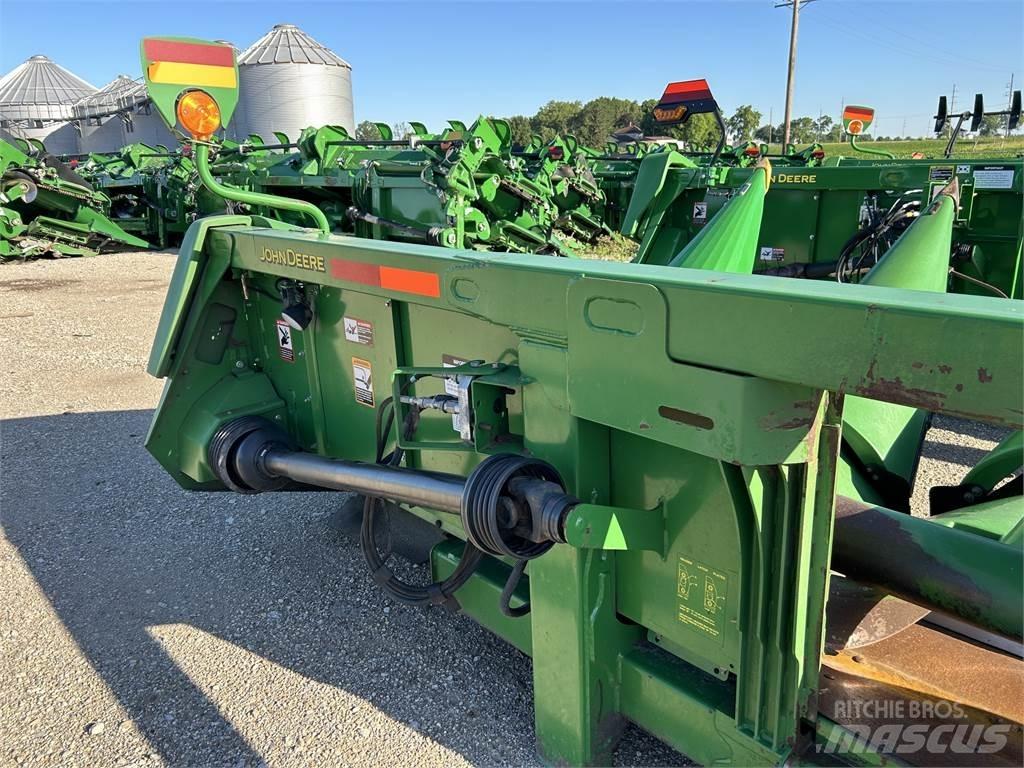 John Deere 608C Combine harvester accessories
