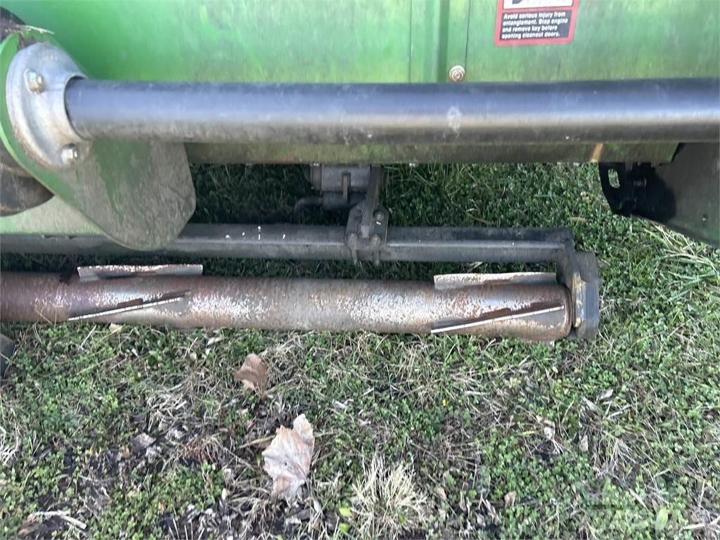 John Deere 608C Combine harvester accessories