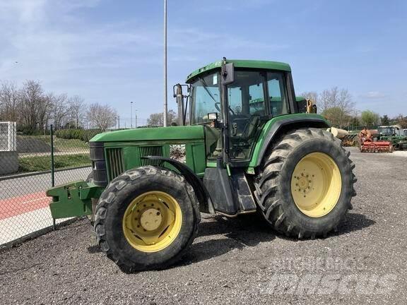 John Deere 6910 Tractors