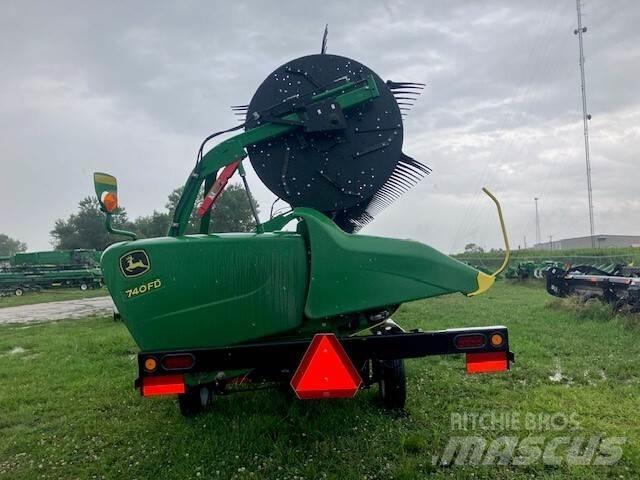 John Deere 712C Combine harvester accessories