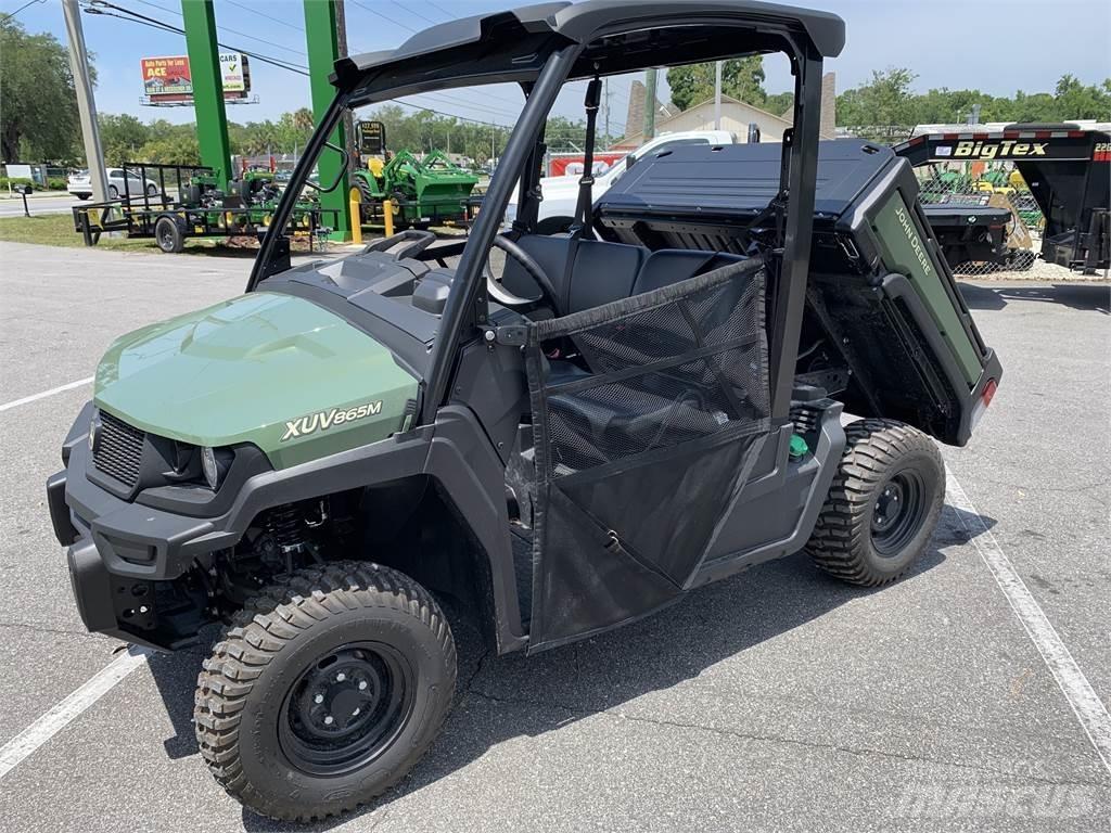 John Deere 865M Utility machines