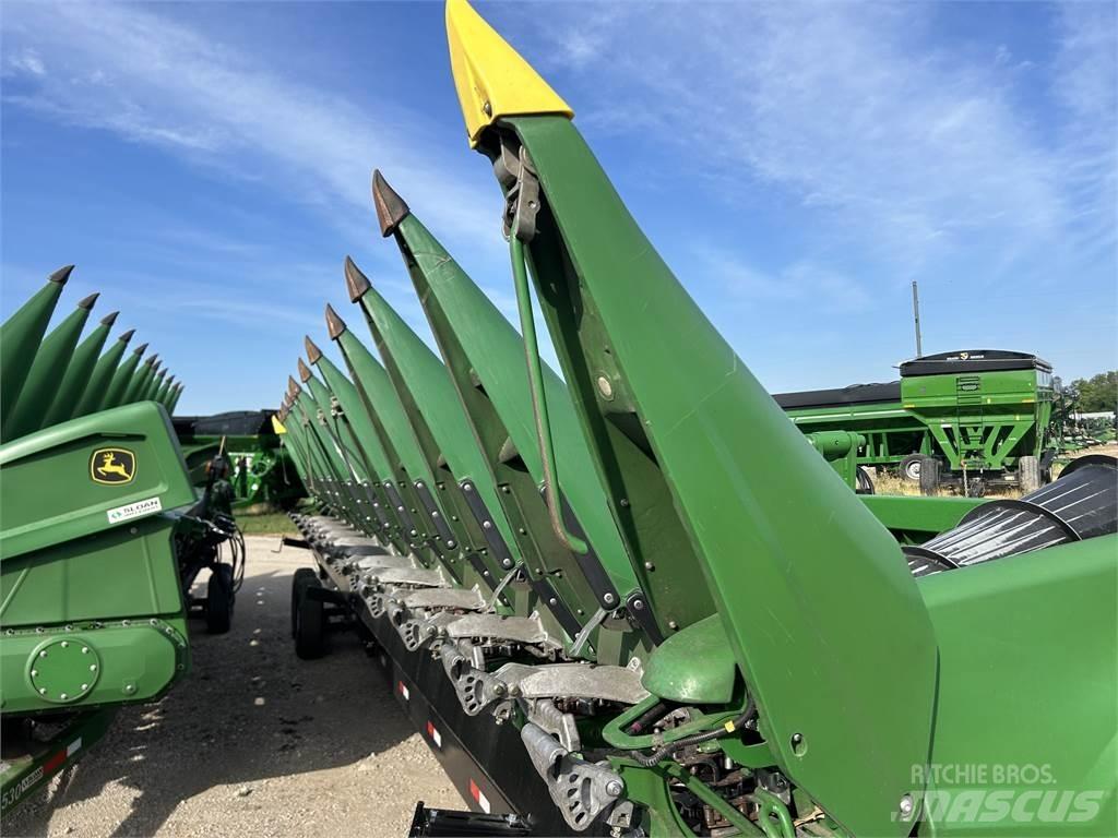 John Deere C12F Combine harvester accessories