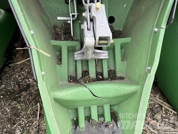 John Deere C12F Combine harvester accessories