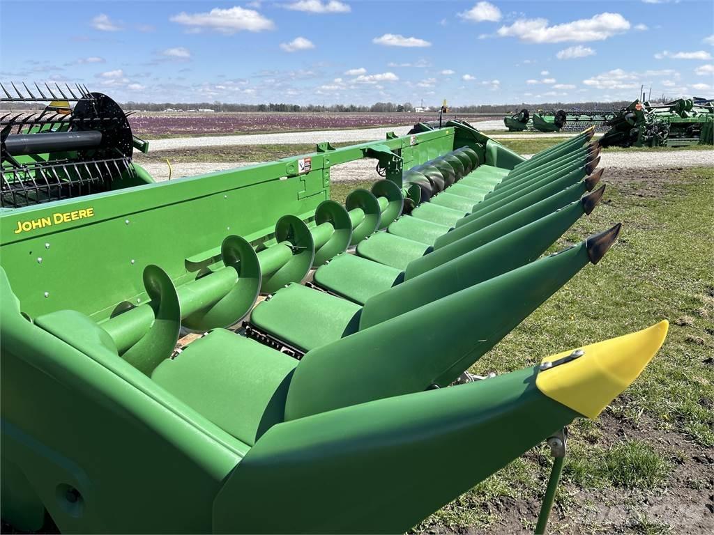 John Deere C12R Combine harvester accessories
