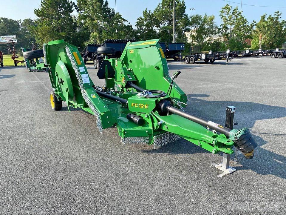 John Deere FC15E Bale shredders, cutters and unrollers
