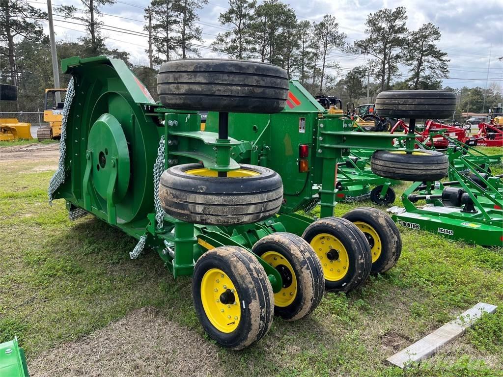 John Deere FC15R Bale shredders, cutters and unrollers