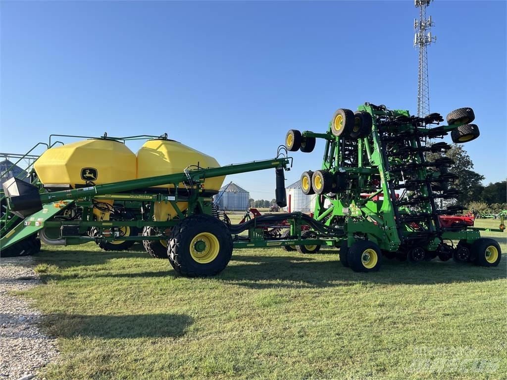 John Deere N560 Drills