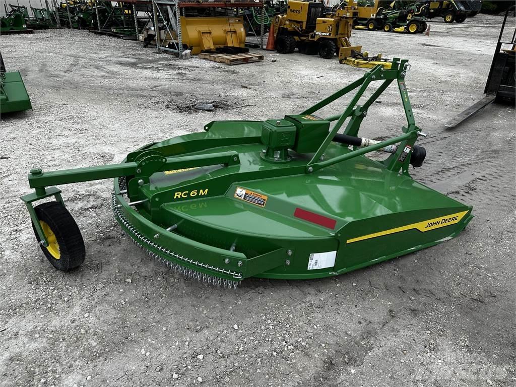 John Deere RC6M Bale shredders, cutters and unrollers