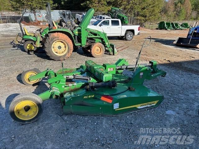 John Deere RC8M Bale shredders, cutters and unrollers