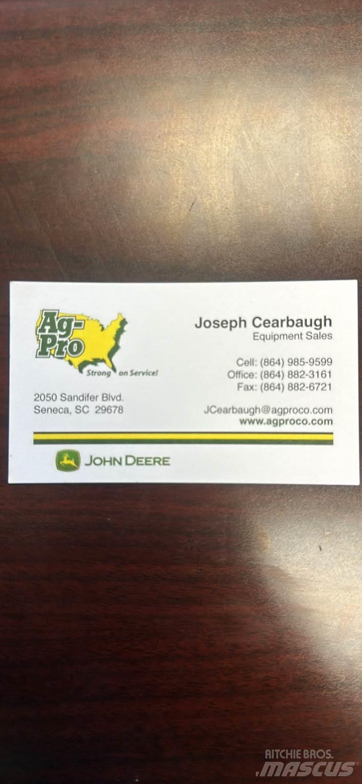 John Deere S100 Riding mowers