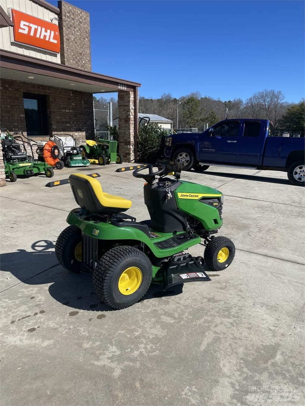 John Deere S100 Riding mowers
