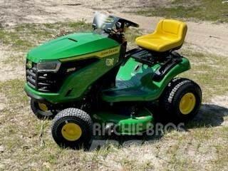 John Deere S100 Riding mowers