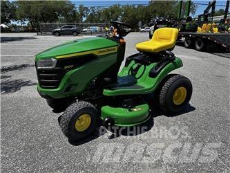 John Deere S100 Riding mowers