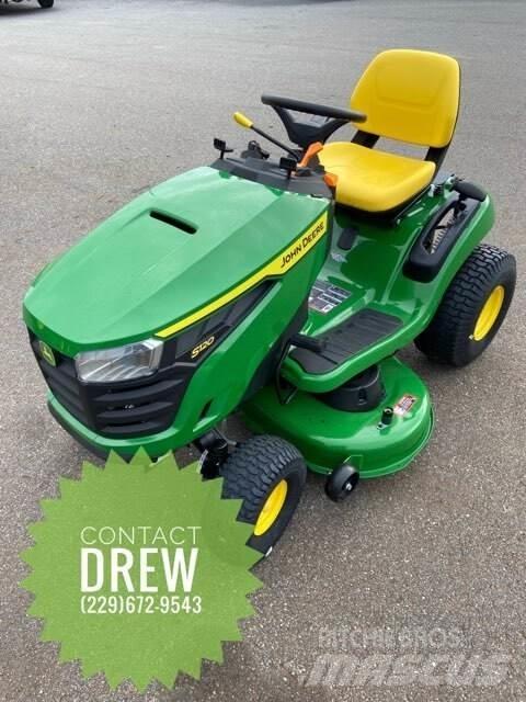 John Deere S120 Riding mowers