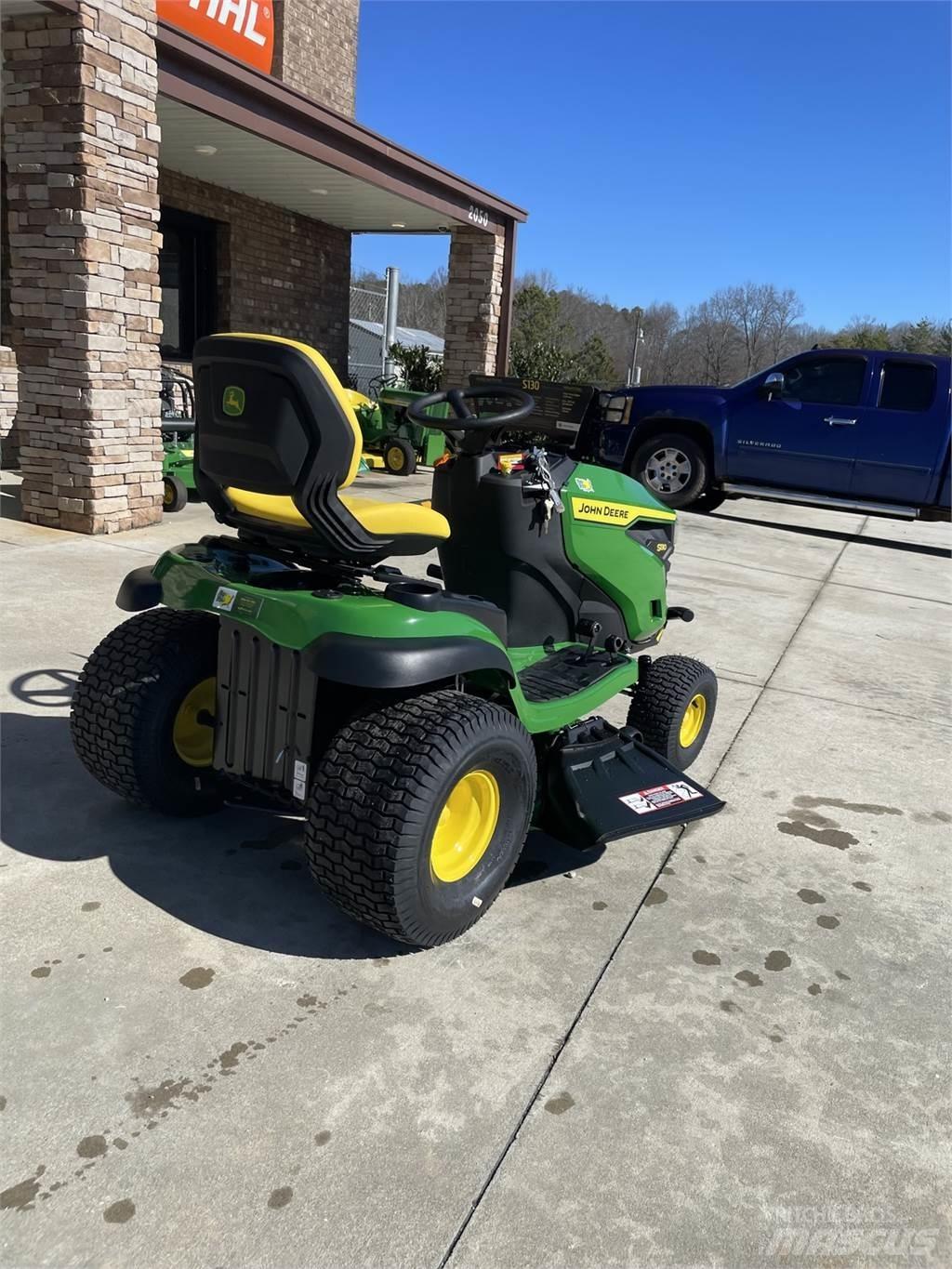 John Deere S130 Riding mowers