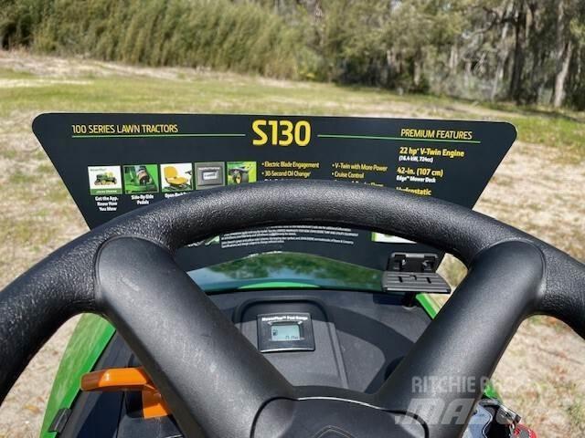 John Deere S130 Riding mowers