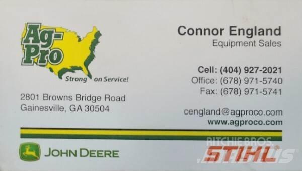 John Deere S220 Riding mowers