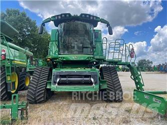 John Deere S780 Combine harvesters