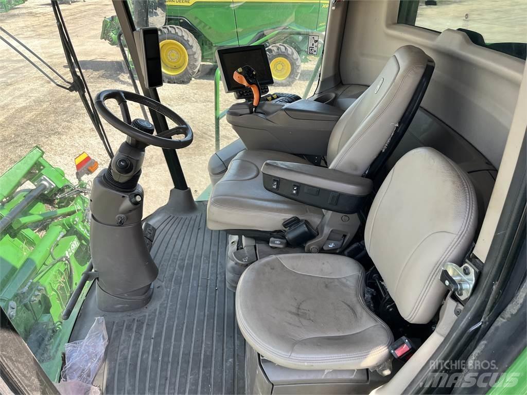 John Deere S790 Combine harvesters