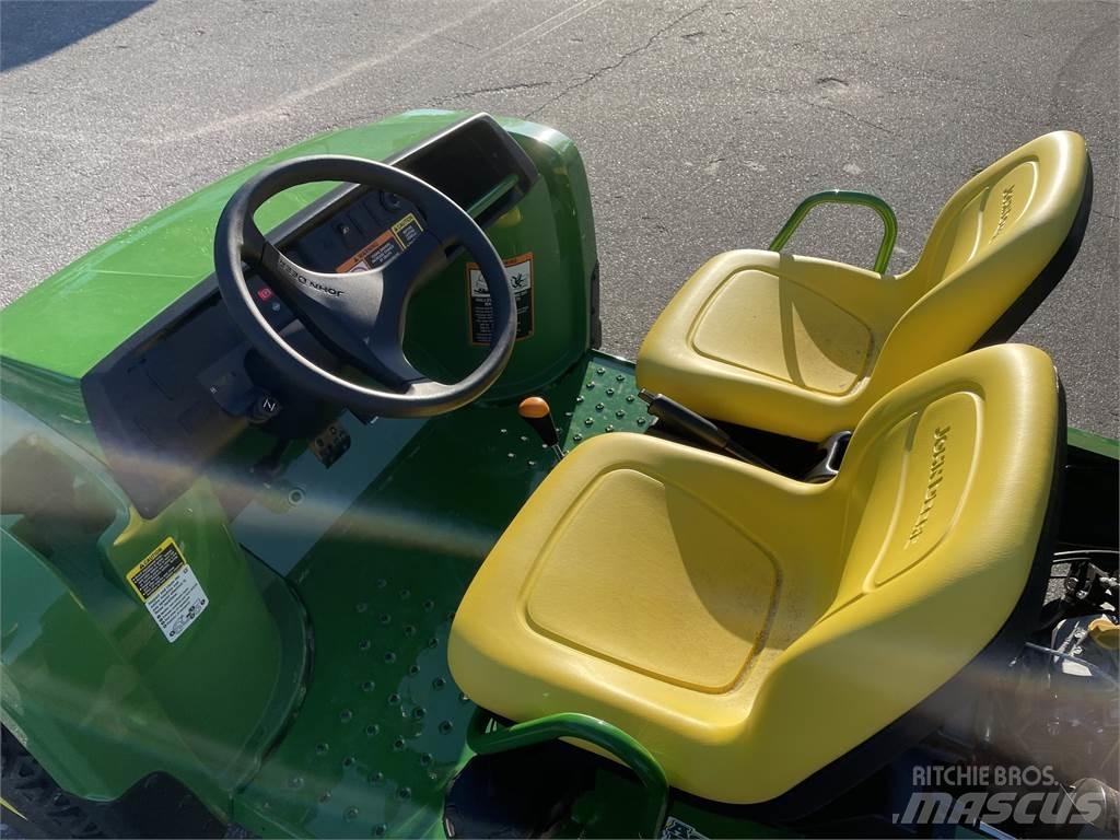John Deere TX Utility machines