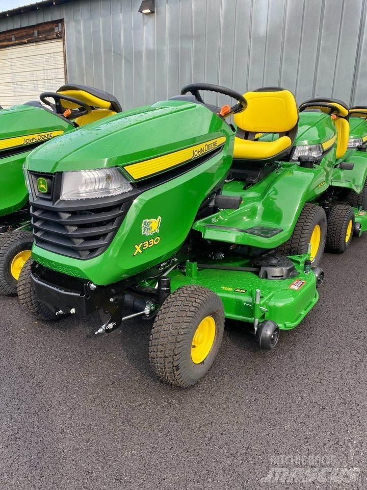 John Deere X330 Compact tractors