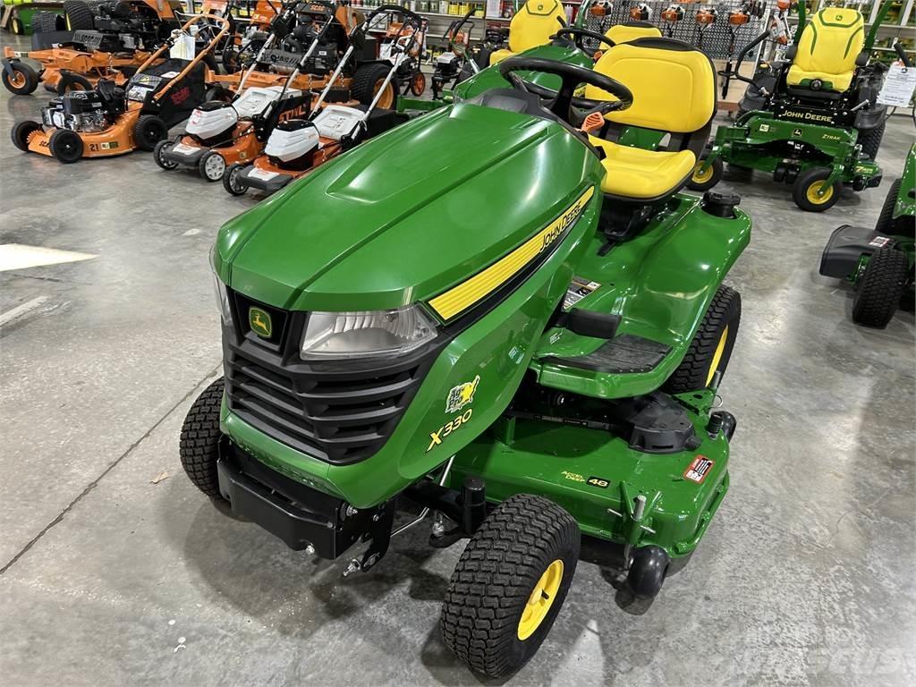 John Deere X330 Compact tractors