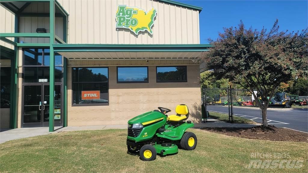 John Deere x330 Compact tractors