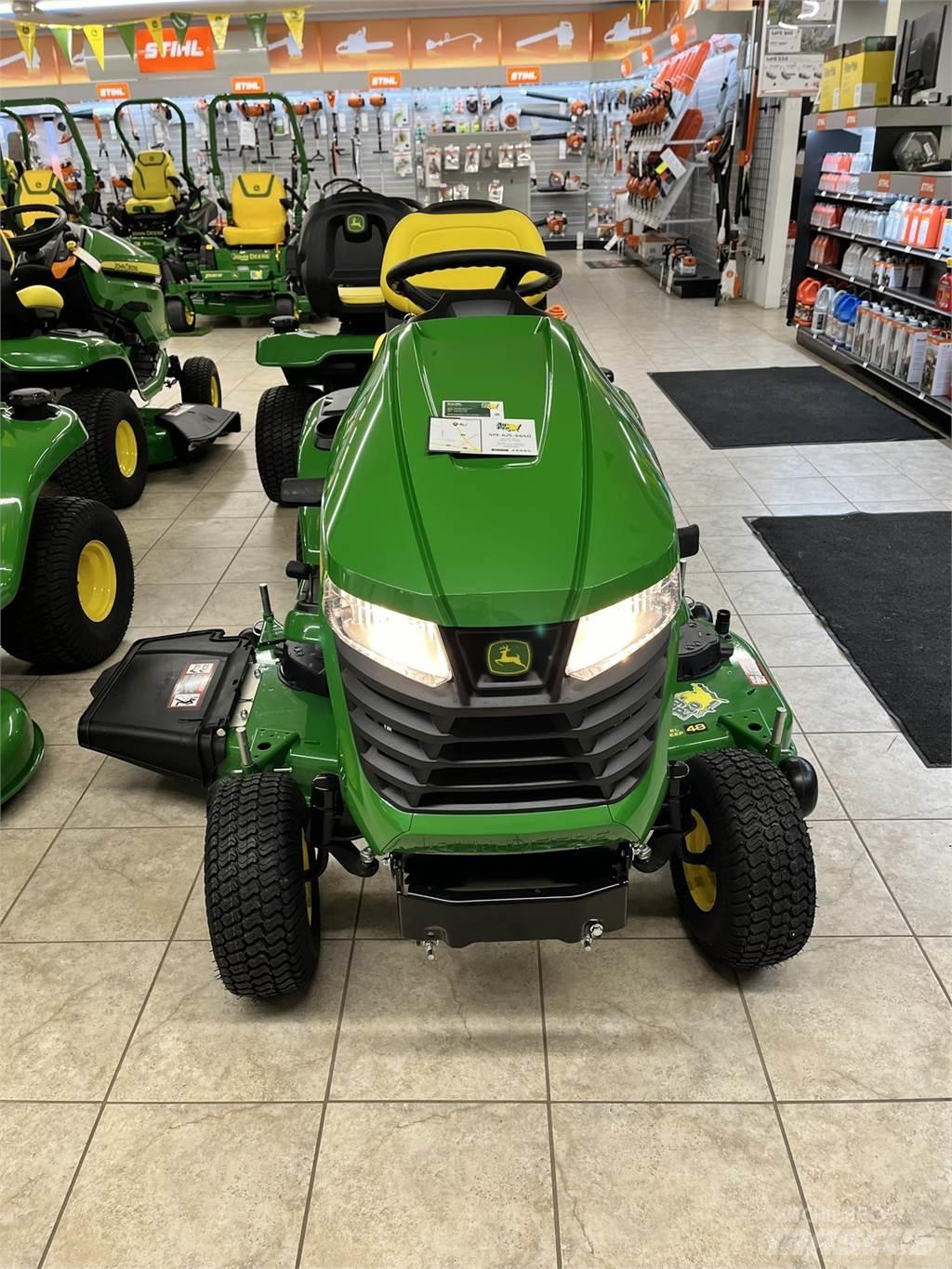 John Deere X350 Compact tractors