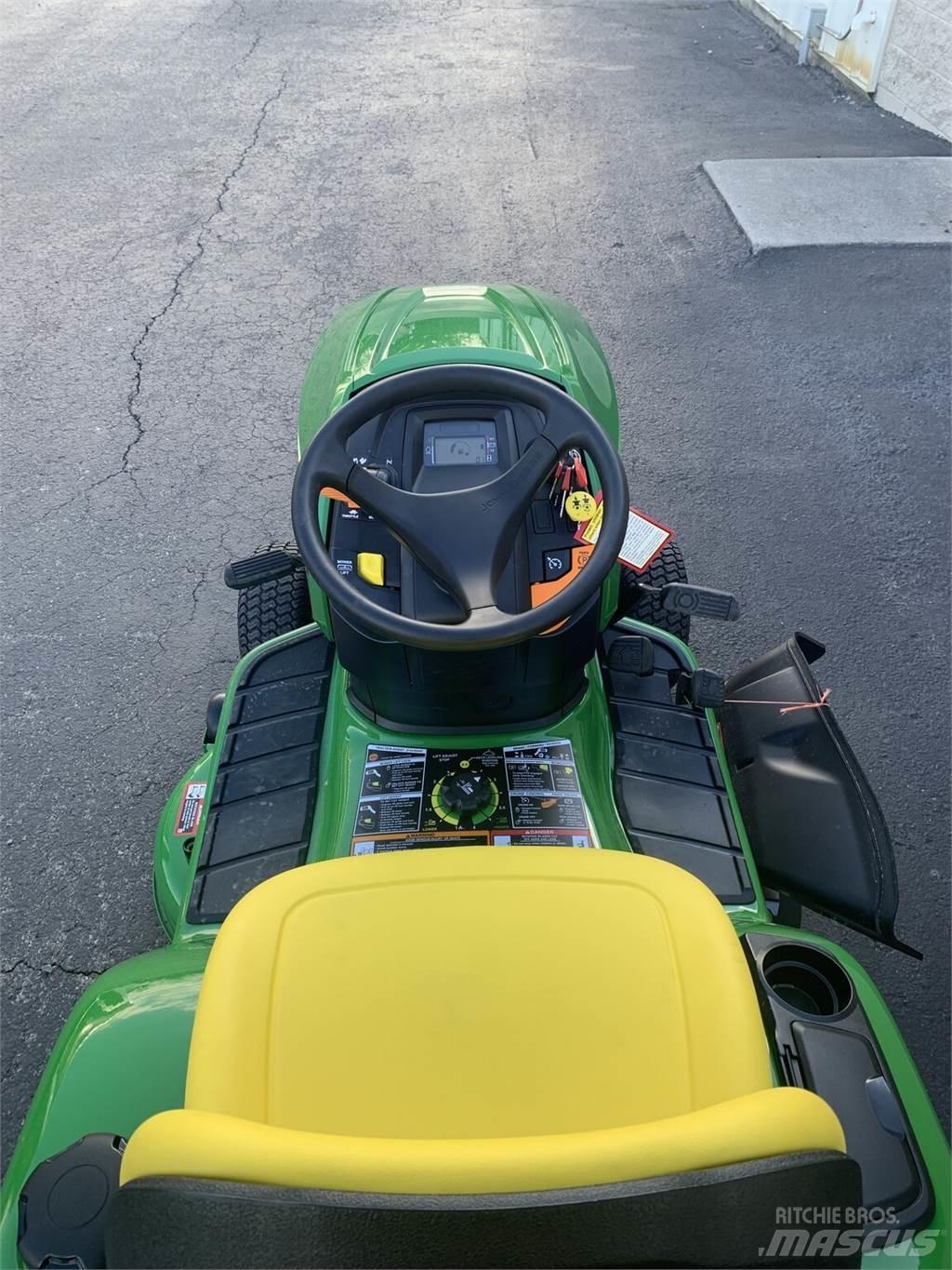 John Deere X350 Compact tractors