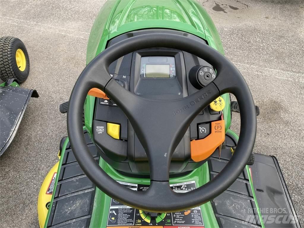 John Deere X350 Compact tractors