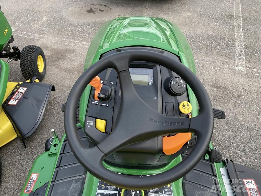 John Deere X350 Compact tractors