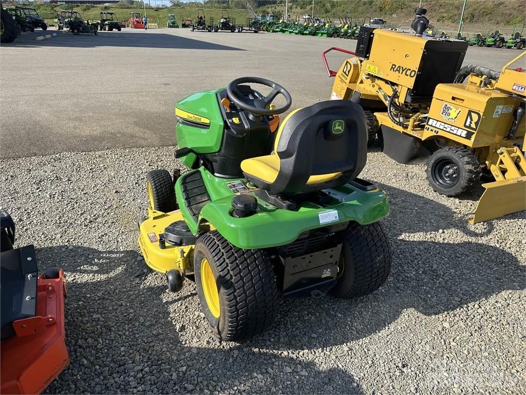 John Deere x380 Compact tractors