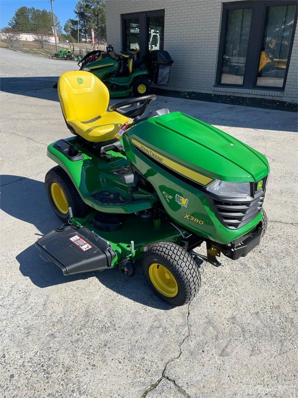 John Deere X380 Compact tractors