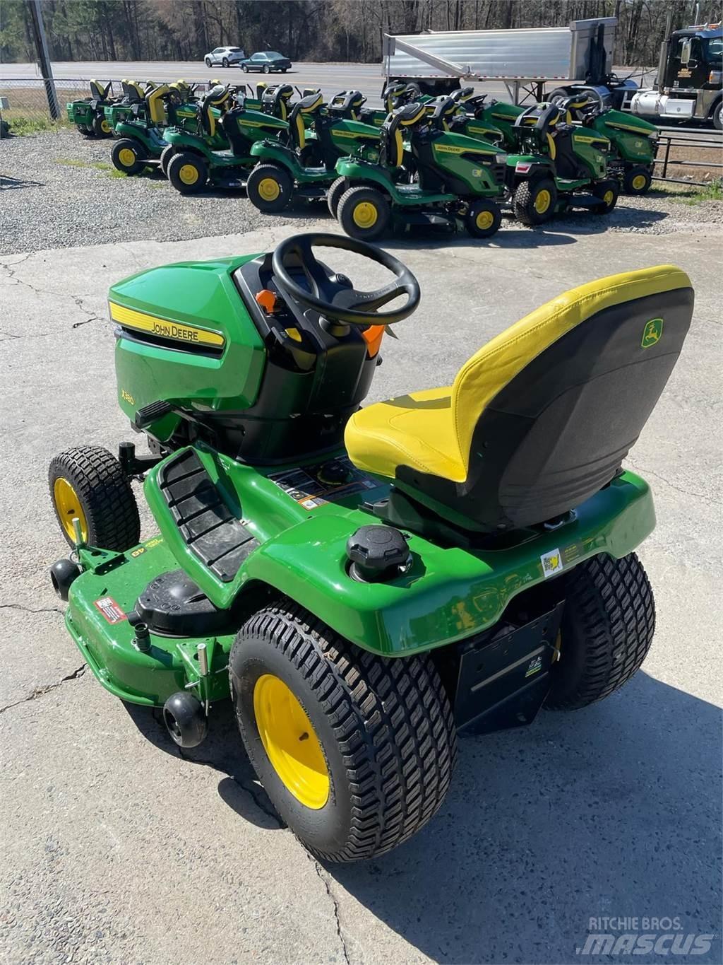 John Deere X380 Compact tractors