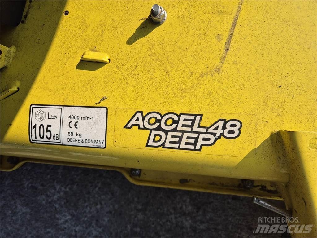 John Deere X380 Compact tractors