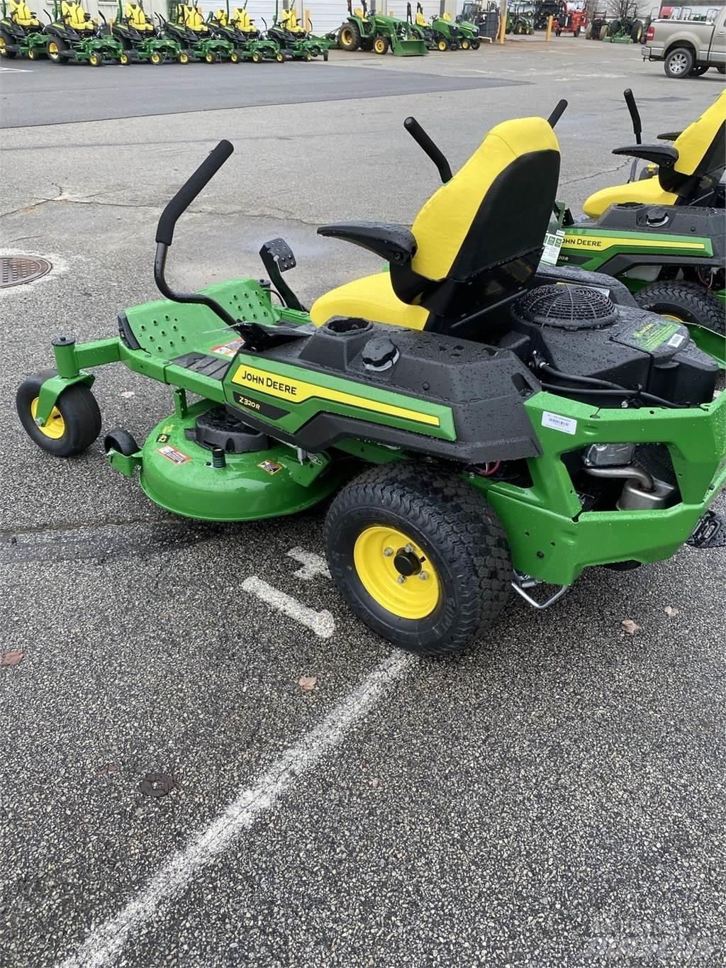 John Deere Z320R Zero turn mowers