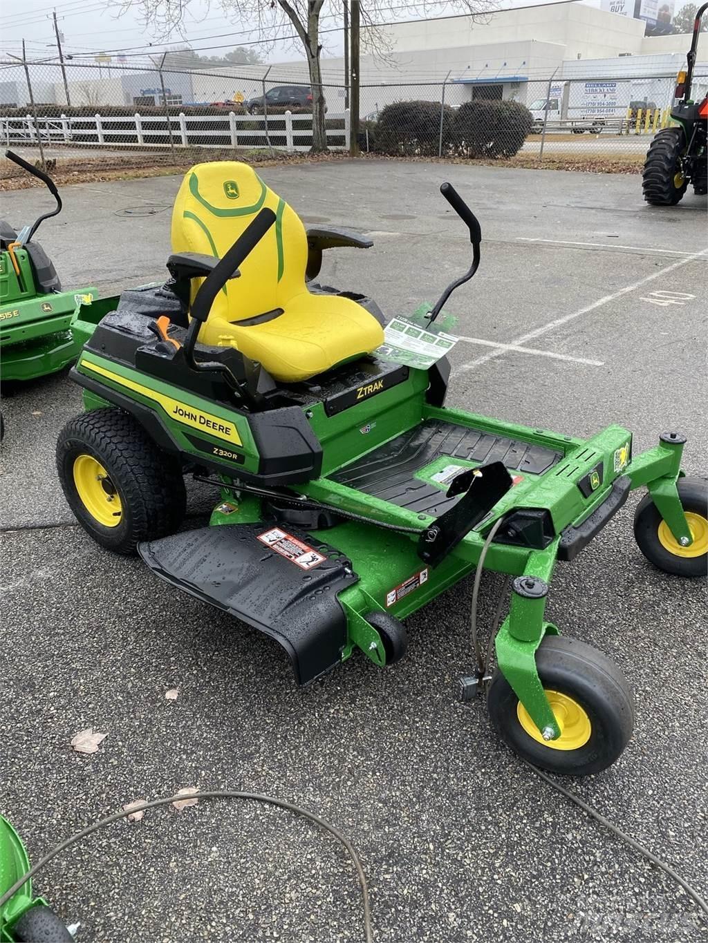 John Deere Z320R Zero turn mowers