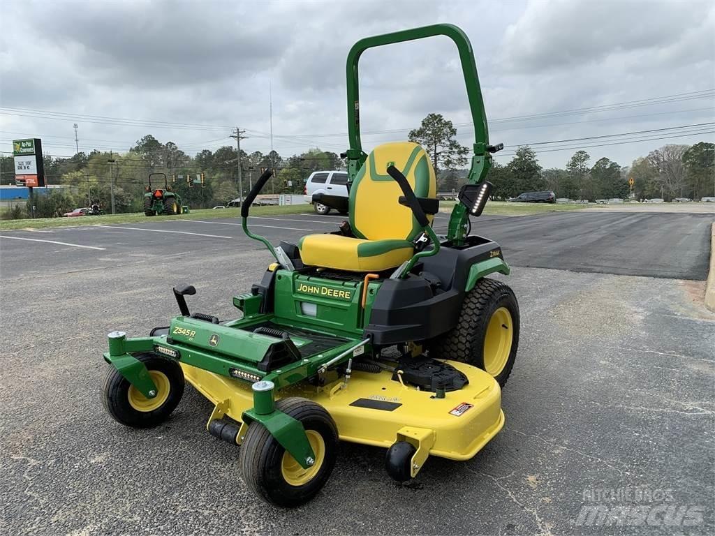 John Deere Z545R Zero turn mowers