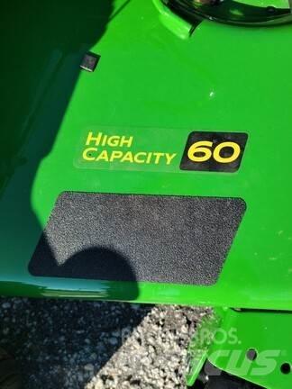 John Deere Z545R Zero turn mowers
