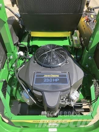 John Deere Z720E Zero turn mowers