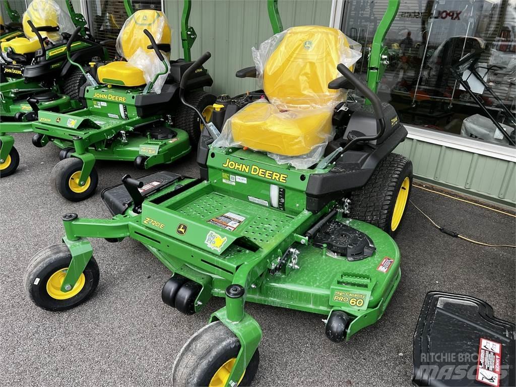 John Deere Z720E Zero turn mowers