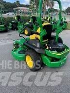 John Deere Z735E Zero turn mowers