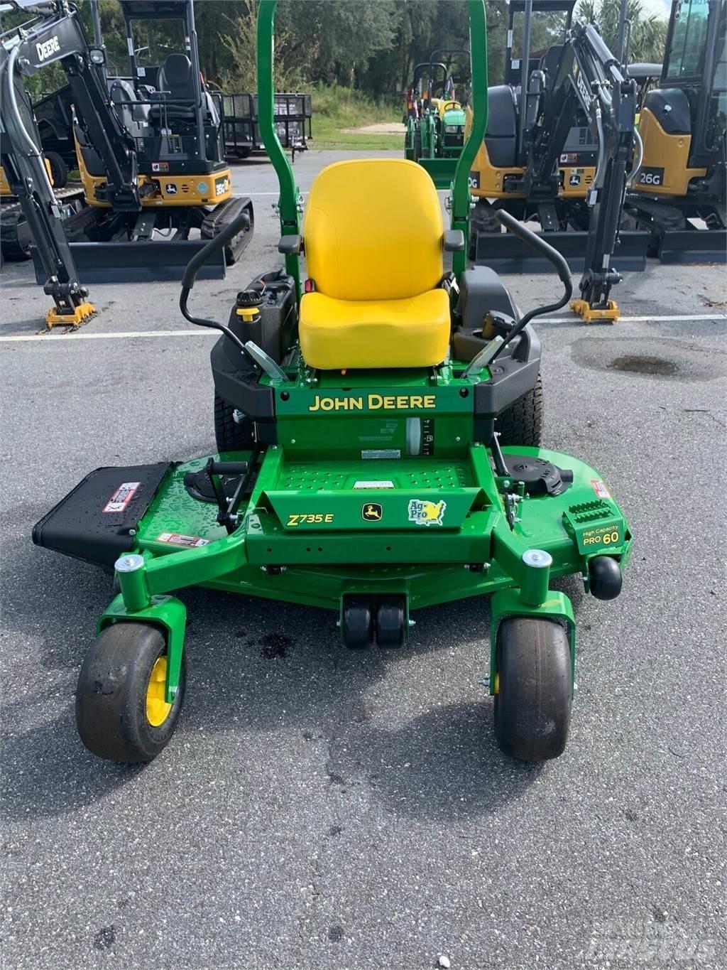 John Deere Z735E Zero turn mowers