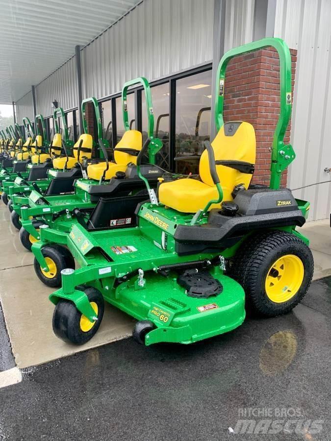 John Deere Z735M Zero turn mowers